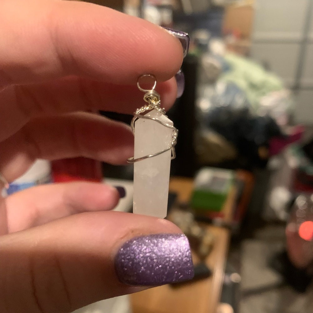 Necklace pendent